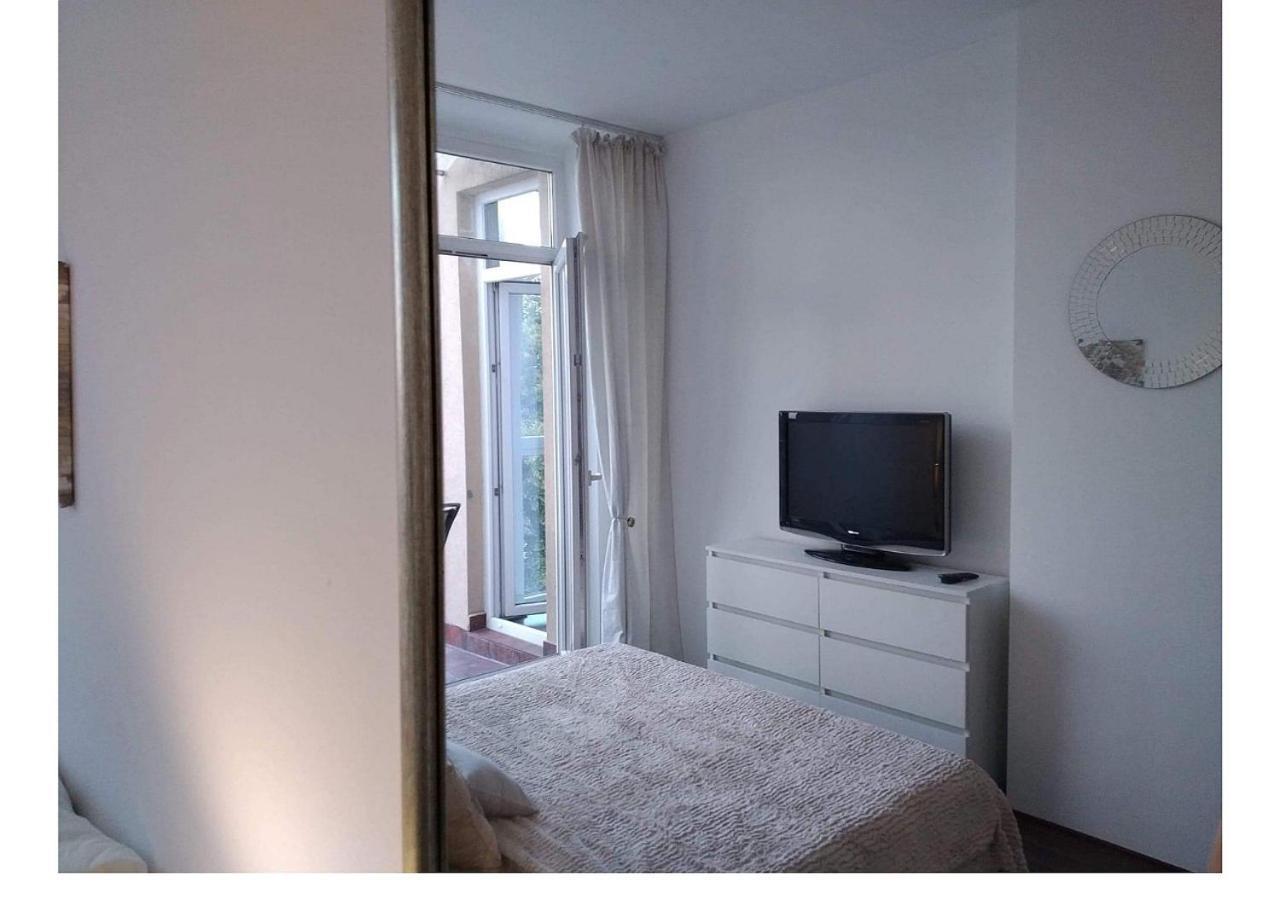 Sunny Penthouse With Roof Gardens Overlooking The Warsaw Palace Of Culture Pruszków Exterior foto
