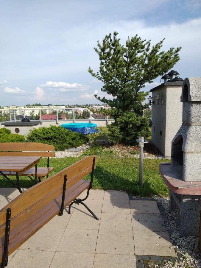 Sunny Penthouse With Roof Gardens Overlooking The Warsaw Palace Of Culture Pruszków Exterior foto